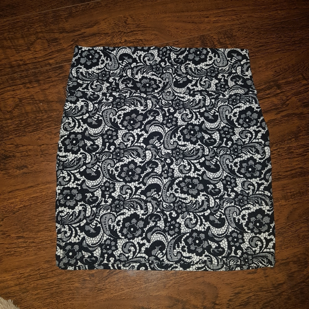 Stretchy skirt